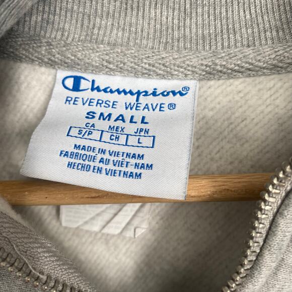 Champion Reverse Weave Men’s Small Gray Athletic Sports Active Outdoor Pullover - Picture 3 of 8